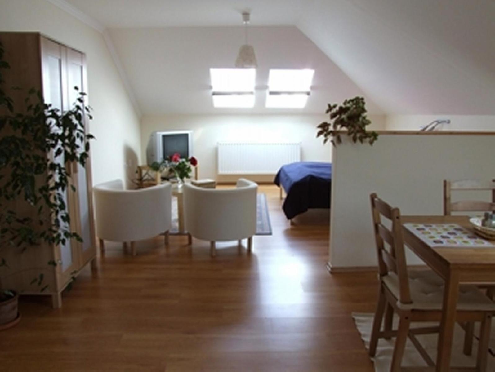 Ilona Apartmanhaz Komárom Buitenkant foto